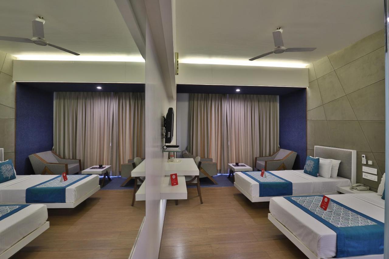 Capital O 1338 Hotel Harmony Rajkot Eksteriør billede